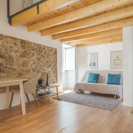 Classic Lisbon Homes: Bright & Central In Belem Exterior photo